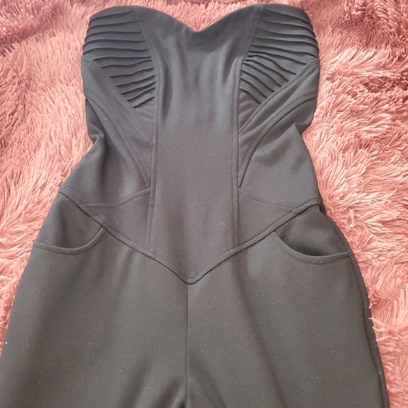 SEXY Catsuit - Picture 2 of 3